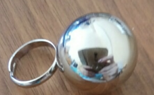 Adjustable Large Metal Ball Ring - coleculture