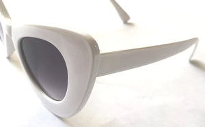Women's Vintage White Cat Sunglasses